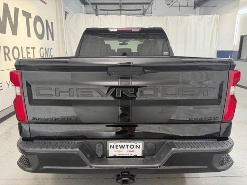 Used 2021 Chevrolet Silverado 1500 Custom w/ Rally Edition AWD/4WD image 32