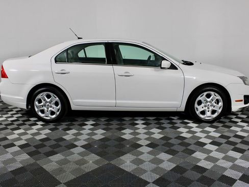 Used 2010 Ford Fusion SE FWD image 8