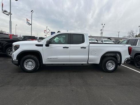 Used 2026 GMC Sierra 1500 Pro w/ Pro Value Package AWD/4WD image 3