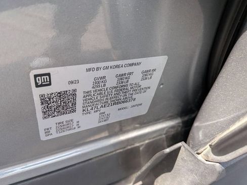 Used 2024 Buick Envista Preferred w/ Convenience I Package FWD image 34