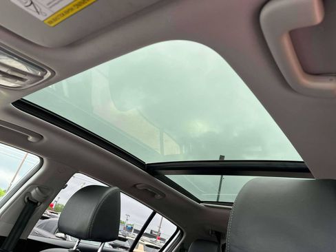Used 2022 Kia Sportage EX FWD image 23
