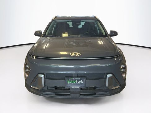 Used 2024 Hyundai Kona SEL AWD/4WD image 2