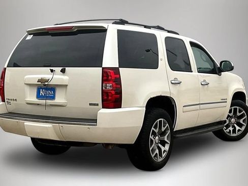 Used 2009 Chevrolet Tahoe LTZ AWD/4WD image 6