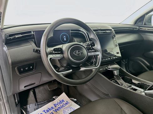 Certified 2024 Hyundai Tucson SEL AWD/4WD image 9