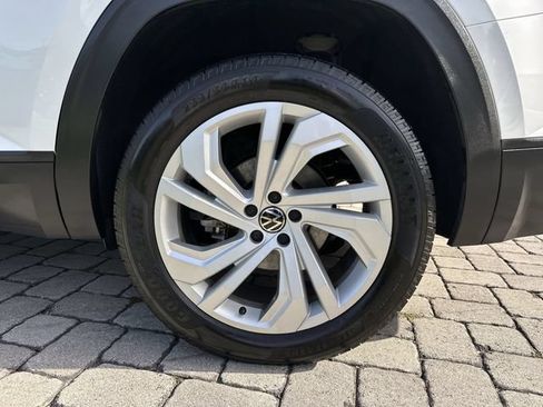 Used 2022 Volkswagen Atlas SE FWD image 11