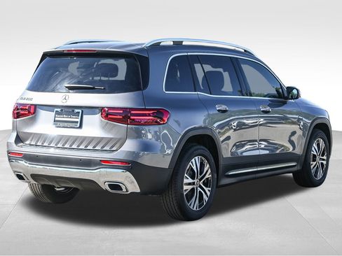 New 2026 Mercedes-Benz GLB 250 image 6
