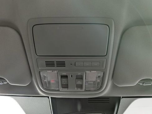 Certified 2019 Honda CR-V Touring image 26
