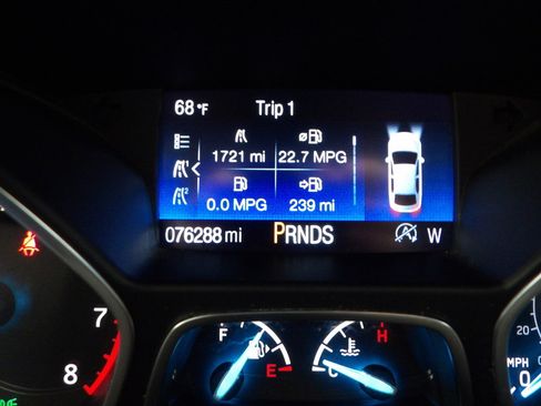 Used 2019 Ford Escape SE image 30