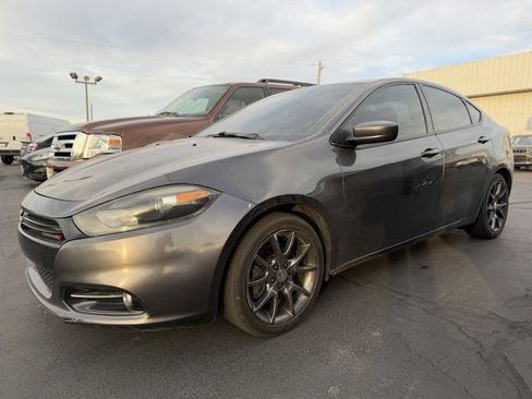 Used 2016 Dodge Dart SXT w/ Rallye Appearance Group image 2