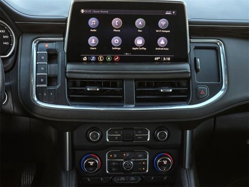 Used 2021 Chevrolet Suburban Z71 w/ Z71 Off-Road Package image 12