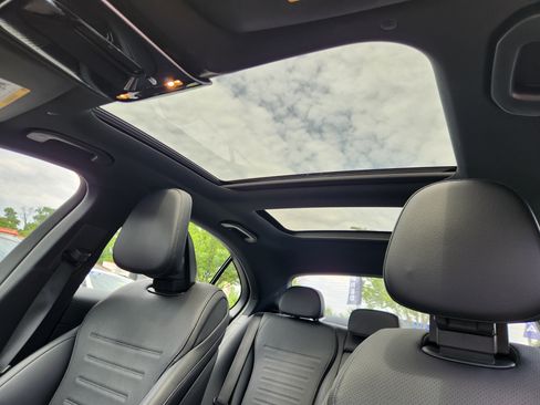 Used 2023 Mercedes-Benz C 300 4MATIC Sedan image 15
