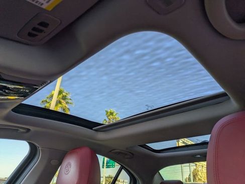 Used 2021 Alfa Romeo Giulia Ti w/ Nero Edizione image 26