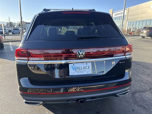 New 2026 Volkswagen Atlas SE image 5