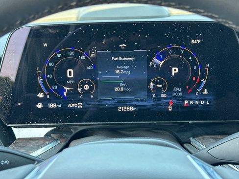 Used 2025 Chevrolet Tahoe LT AWD/4WD image 28