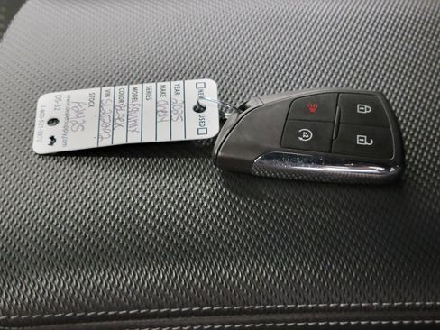 Used 2025 Chevrolet Equinox LT image 26