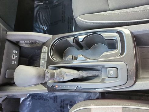 Certified 2022 Chevrolet TrailBlazer LT w/ Convenience Package image 25