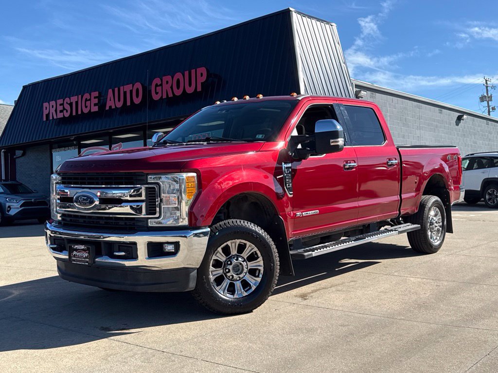 Used 2017 Ford F250 XLT w/ XLT Premium Package AWD/4WD image 21