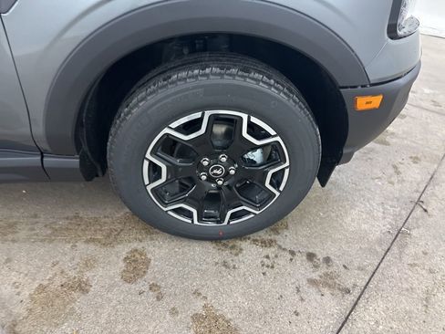 New 2025 Ford Bronco Sport Outer Banks w/ Outer Banks Tech Package+ image 13