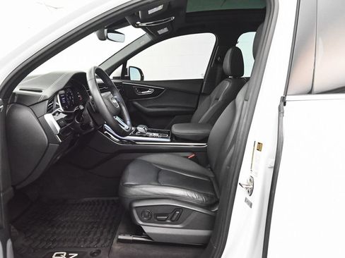 Used 2023 Audi Q7 3.0T Premium w/ Convenience Package AWD/4WD image 29
