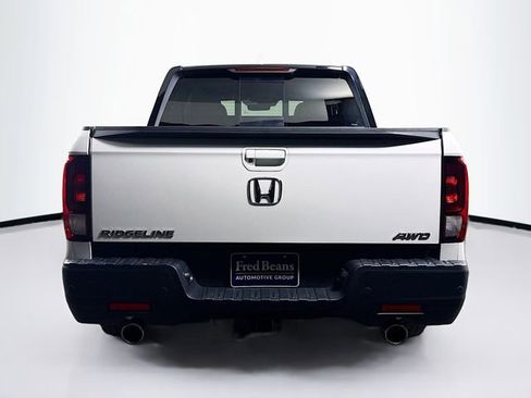 Used 2023 Honda Ridgeline Black Edition image 7