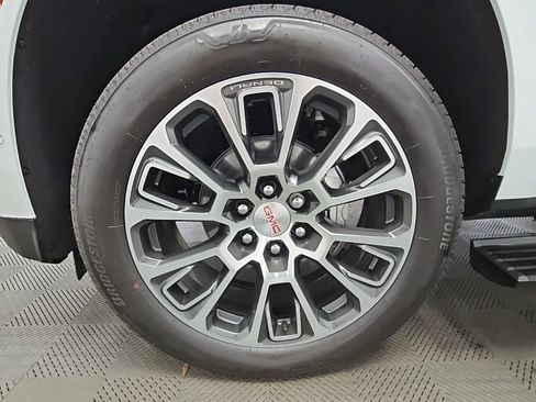 New 2026 GMC Yukon Denali w/ Sun & Power Step Package image 50