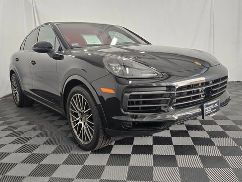 Certified 2023 Porsche Cayenne Platinum Edition AWD/4WD image 8