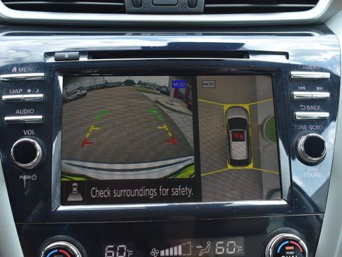 Used 2019 Nissan Murano SL w/ SL Technology Package FWD image 38
