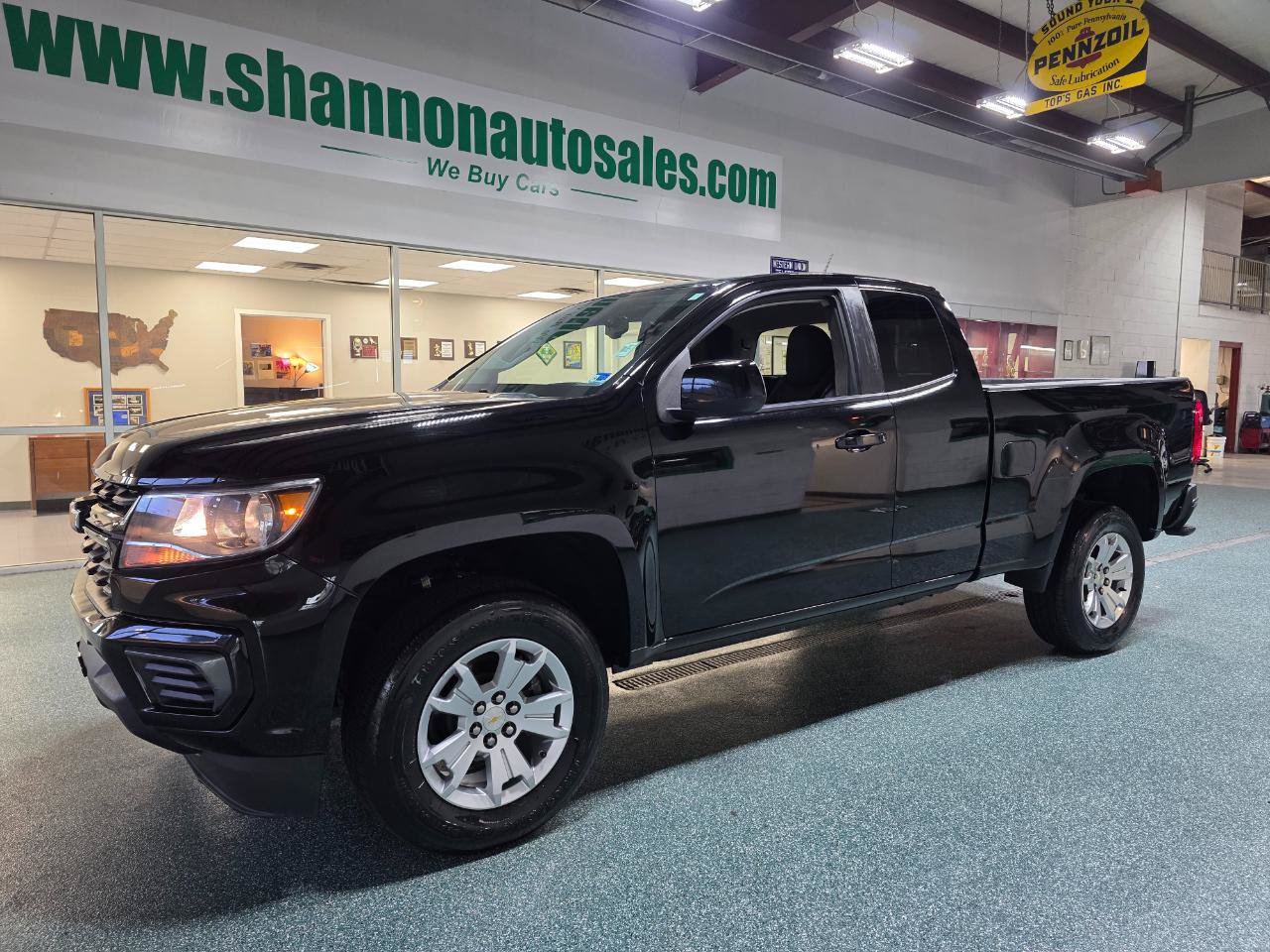 Used 2021 Chevrolet Colorado LT w/ Fleet Safety Package RWD image 2