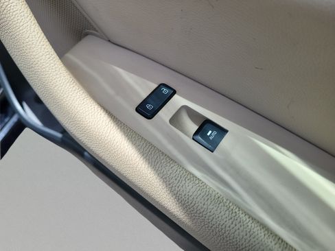 Used 2018 Hyundai Sonata Limited FWD image 22