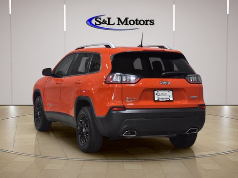 Used 2021 Jeep Cherokee Latitude Lux AWD/4WD image 6