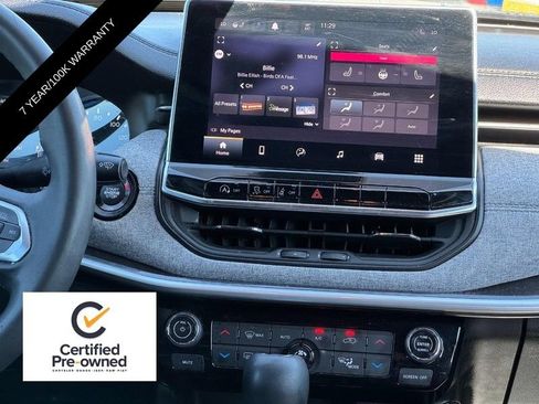 Certified 2023 Jeep Compass Latitude w/ Convenience Group AWD/4WD image 14