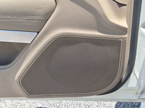 Used 2011 Mercedes-Benz E 550 Cabriolet image 19