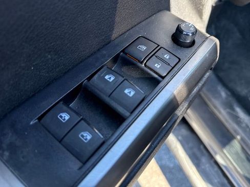 Used 2023 Toyota Tacoma SR5 image 46