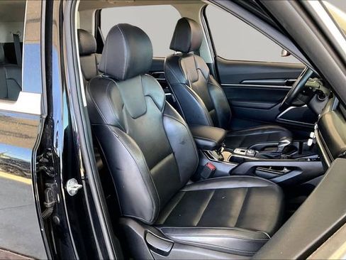 Used 2025 Kia Telluride S image 21