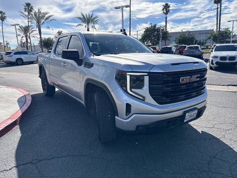 Used 2022 GMC Sierra 1500 Elevation image 31