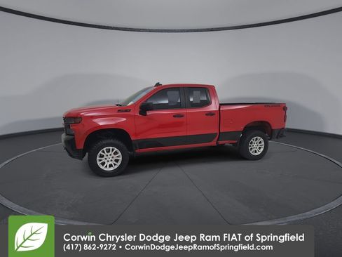 Used 2020 Chevrolet Silverado 1500 Custom Trail Boss w/ Custom Convenience Package AWD/4WD image 8