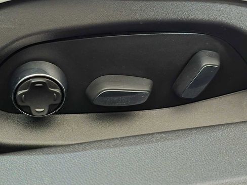 Used 2023 Chevrolet Corvette Stingray Premium Cpe image 30