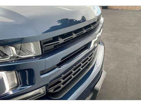 Used 2021 Chevrolet Silverado 1500 RST w/ Z71 Off-Road Package image 31