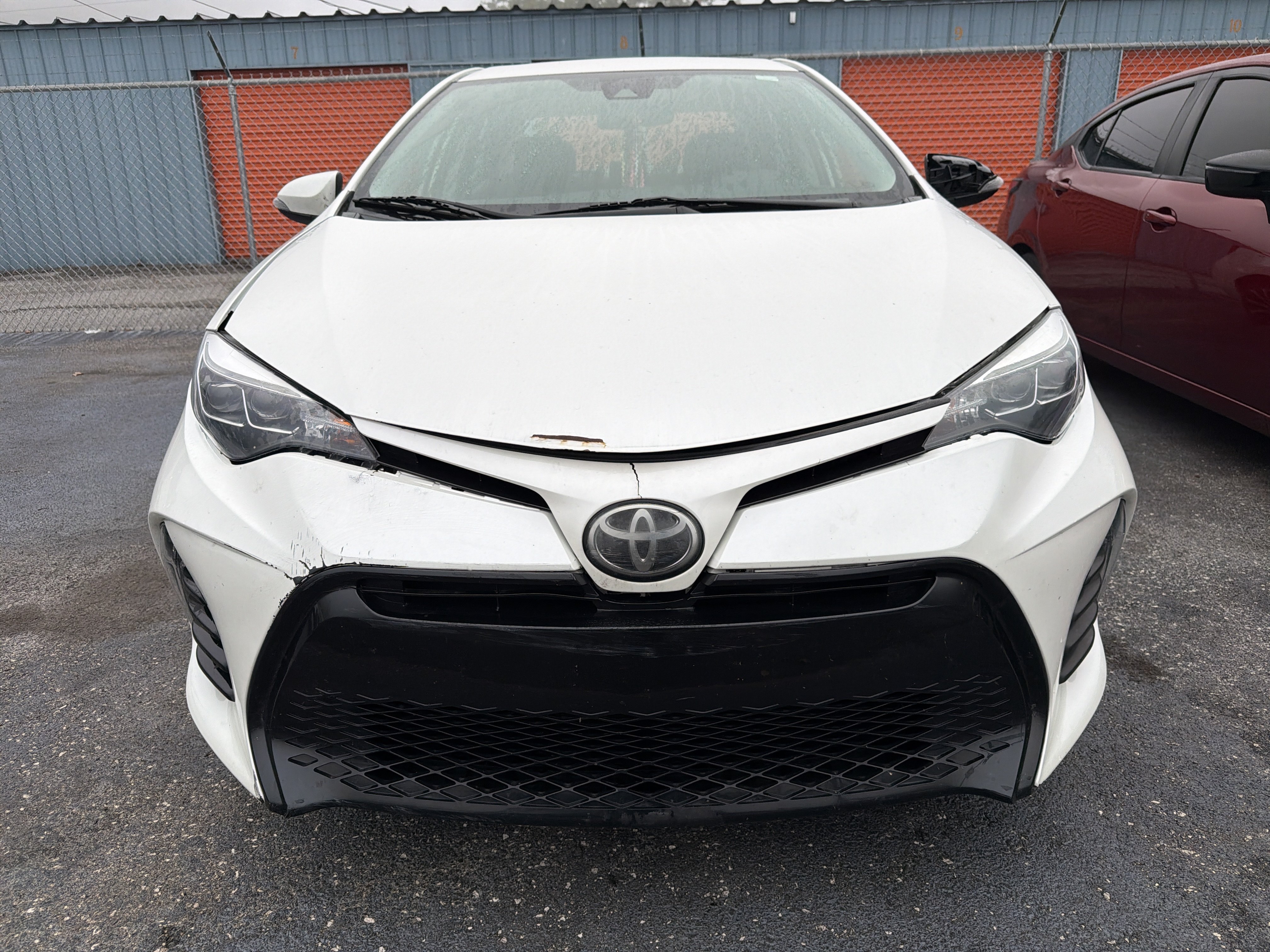 Used 2018 Toyota Corolla XSE FWD image 2
