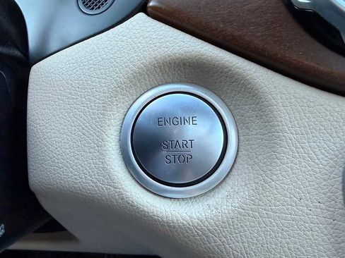 Used 2018 Mercedes-Benz GLA 250 4MATIC image 19