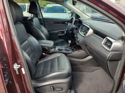Used 2019 Kia Sorento EX w/ EX Touring Package image 7