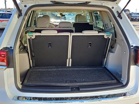 New 2026 Volkswagen Atlas SE image 7