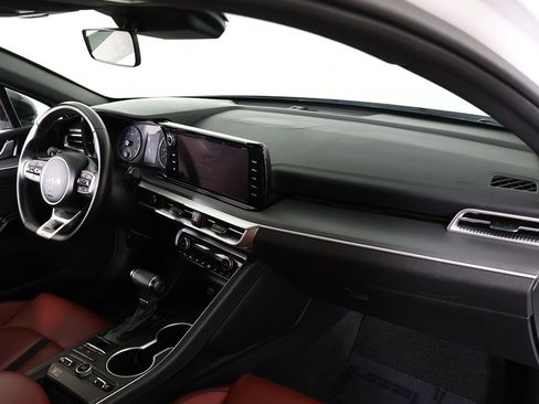 Used 2024 Kia K5 GT-Line image 29