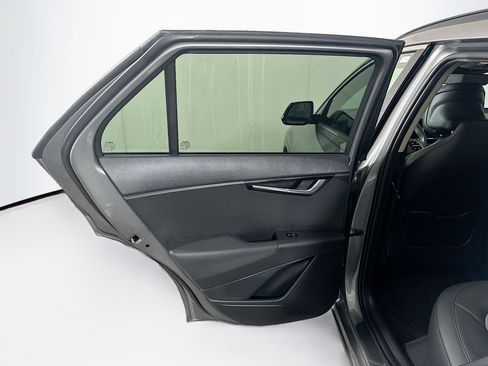 Used 2024 Kia Niro Wind FWD image 27