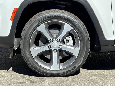 New 2024 Jeep Grand Cherokee Limited 4xe AWD/4WD image 24
