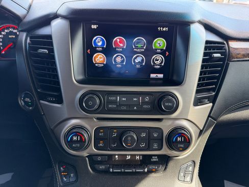 Used 2016 GMC Yukon Denali image 28