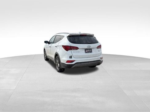Used 2018 Hyundai Santa Fe Sport image 7