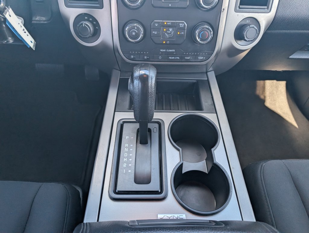 Used 2017 Ford Expedition XLT AWD/4WD image 23
