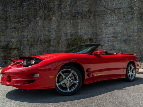 Used 2001 Pontiac Firebird Trans Am w/ SLP Firehawk Pkg RWD image 96