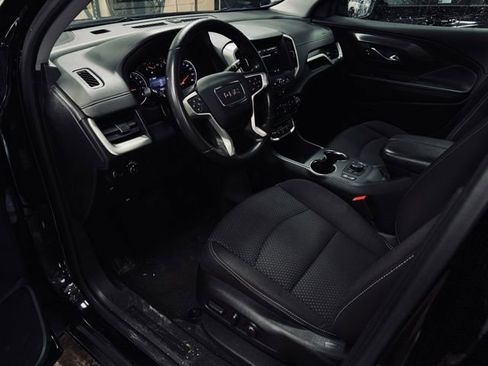 Used 2022 GMC Terrain SLE w/ Driver Convenience Package image 16